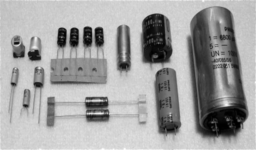 berbagai jenis kapasitor